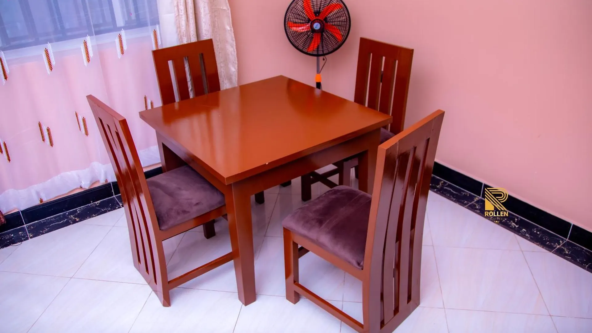 Rollen Suits Appartement Kampala 0*,  Oeganda